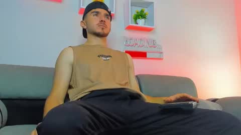 Snapshot of danteeblake chatting on 02-20-26, 03:25 Dante online show from 02-20-26, 03:25