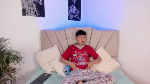 Snapshot of danvianny chatting on 10-19-25, 12:39 DAN VIANNY online show from 10-19-25, 12:39