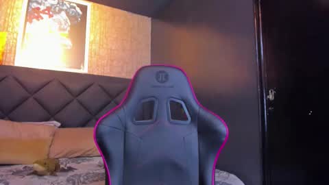 Dany online show from 10-23-25, 08:18