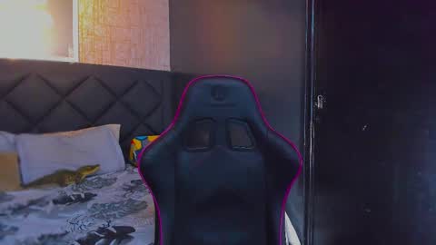 Dany online show from 02-08-26, 03:32