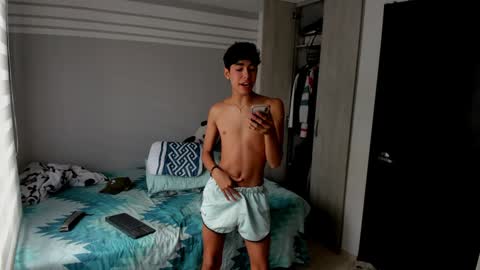 Dany everglot online show from 01-24-25, 03:13