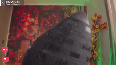 Dany Nova  online show from 10-30-25, 09:15