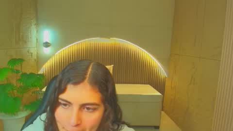 Dany online show from 12-16-25, 01:05