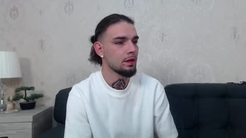 Danyel online show from 10-12-25, 06:29