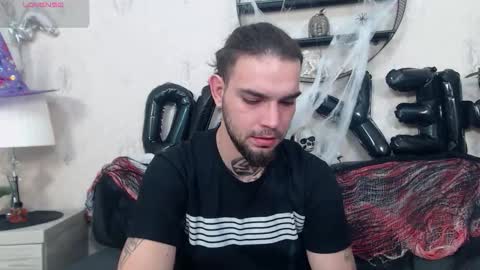 Danyel online show from 10-23-25, 07:01