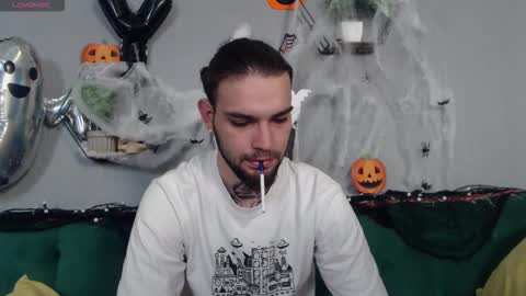 Danyel online show from 10-28-25, 06:54