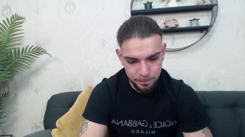 Danyel online show from 11-15-25, 09:11