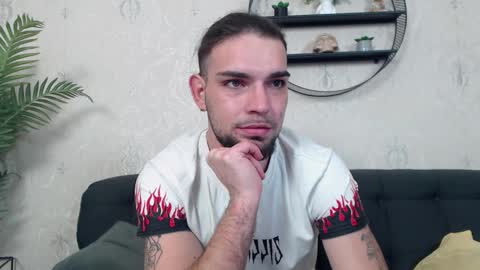 Danyel online show from 11-19-25, 08:09