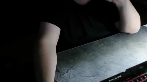 danysanchez1981 online show from 11-25-25, 10:21