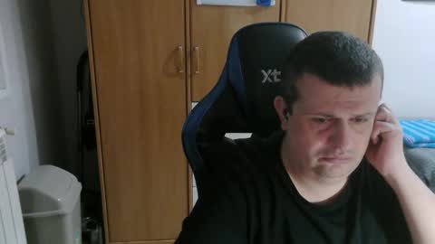 danysanchez1981 online show from 02-15-26, 09:33