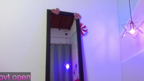 Daphne  online show from 03-04-25, 12:55