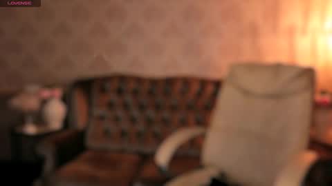 Snapshot of daphne_moss chatting on 03-23-26, 01:59 Agatha online show from 03-23-26, 01:59