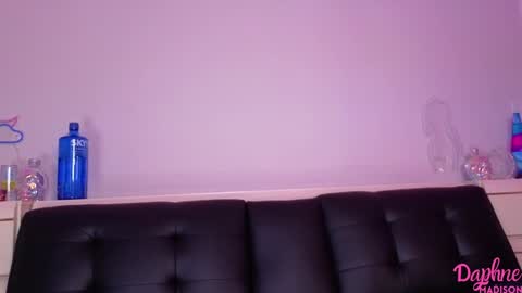 Snapshot of daphnemadison chatting on 11-20-25, 11:04 Daphne Madison online show from 11-20-25, 11:04
