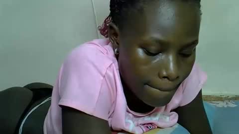 ESTHER online show from 02-28-25, 09:25