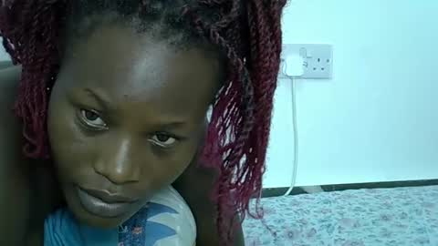 ESTHER online show from 03-07-25, 11:05