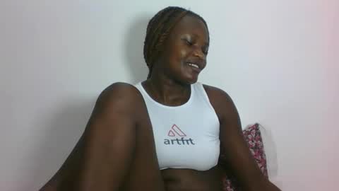 Snapshot of darberry21 chatting on 03-02-26, 09:21 ESTHER online show from 03-02-26, 09:21