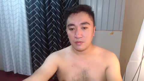 Snapshot of darby1992 chatting on 02-08-25, 02:16 Rob online show from 02-08-25, 02:16