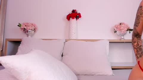 Darciie Aleen online show from 09-24-25, 01:14