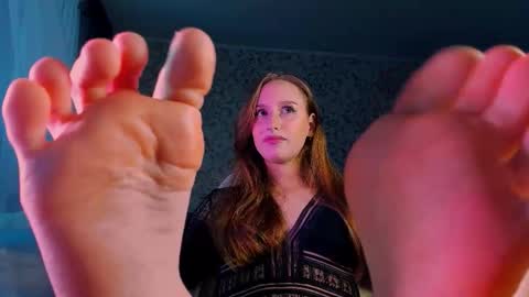 Snapshot of darcysiren chatting on 10-10-25, 09:08 Darcy Siren online show from 10-10-25, 09:08