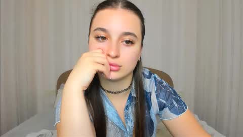 daria_de_luxe online show from 11-17-25, 07:47
