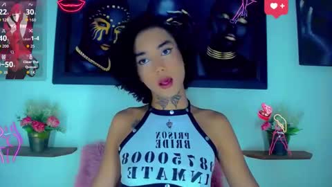 Snapshot of darianna_atehortua chatting on 02-05-26, 05:23 Dary online show from 02-05-26, 05:23