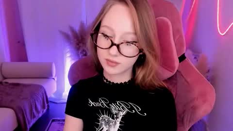 Daria Tate online show from 12-20-25, 12:56