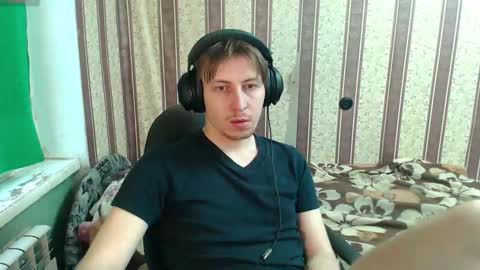 darienlarge online show from 11-24-25, 12:16