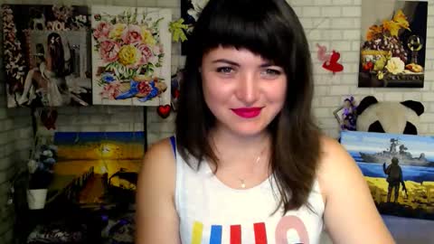 Snapshot of darina_m_ chatting on 10-09-25, 04:54 Darina online show from 10-09-25, 04:54