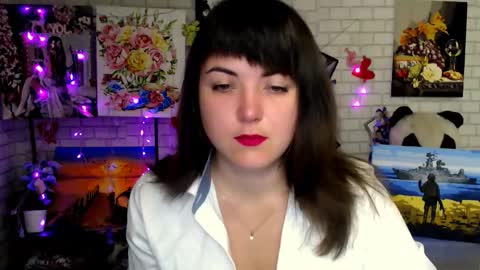 Snapshot of darina_m_ chatting on 10-15-25, 04:56 Darina online show from 10-15-25, 04:56