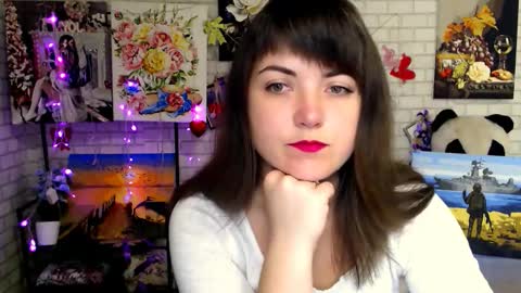 Snapshot of darina_m_ chatting on 10-16-25, 04:35 Darina online show from 10-16-25, 04:35