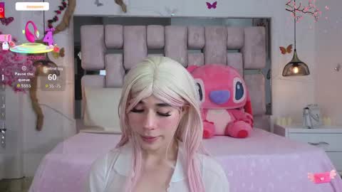 Snapshot of daripqueen chatting on 03-30-26, 02:40 DaripQueen online show from 03-30-26, 02:40