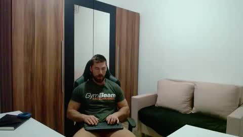 darius_94 online show from 02-15-26, 05:37