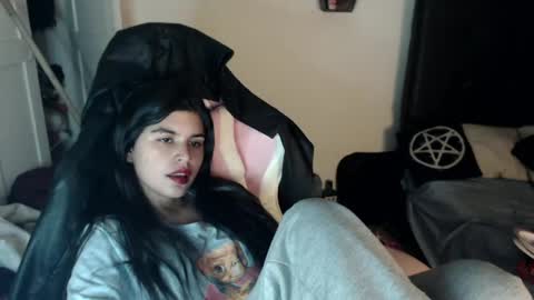 Moony online show from 02-10-25, 12:52