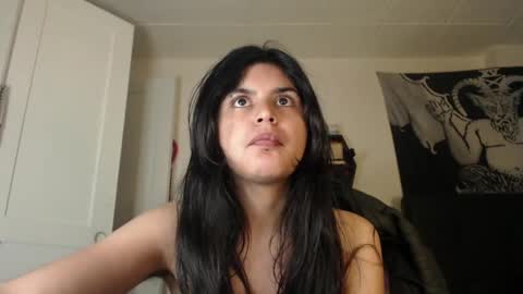 Moony online show from 02-25-25, 07:09