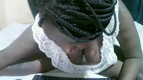 dark_anggel online show from 09-29-25, 10:42