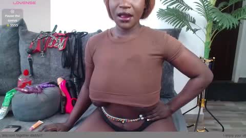 Coco online show from 02-03-26, 06:22