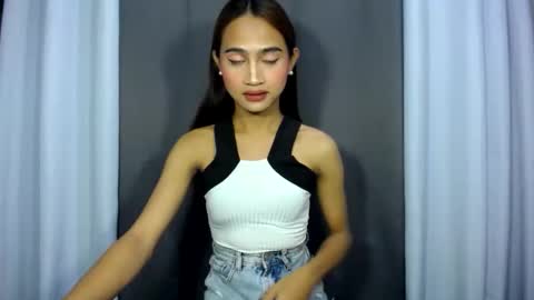 Snapshot of dark_hurohuro19 chatting on 01-06-26, 10:52 LIANNA online show from 01-06-26, 10:52