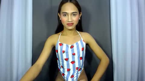 Snapshot of dark_hurohuro19 chatting on 01-07-26, 01:52 LIANNA online show from 01-07-26, 01:52