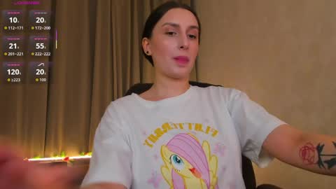 Snapshot of dark_jerry chatting on 04-10-26, 12:10 Celine online show from 04-10-26, 12:10