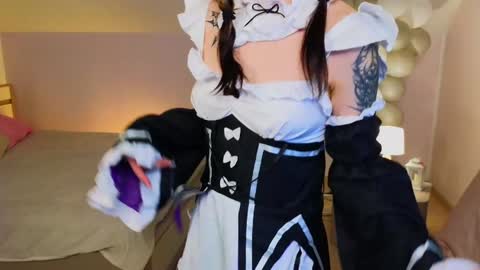 Lola online show from 01-31-25, 09:59