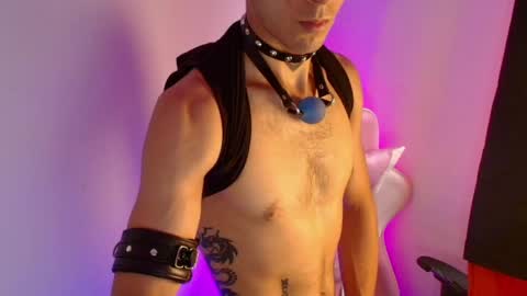 Snapshot of dark_rosse1 chatting on 03-27-26, 08:41 rosse online show from 03-27-26, 08:41