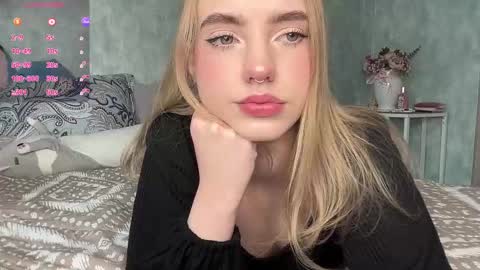 Snapshot of dark_side1213 chatting on 10-09-25, 07:50 Darkside online show from 10-09-25, 07:50