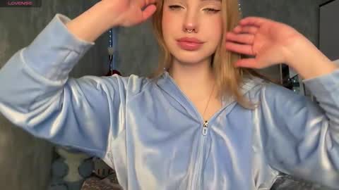 Snapshot of dark_side1213 chatting on 11-24-25, 09:31 Darkside online show from 11-24-25, 09:31