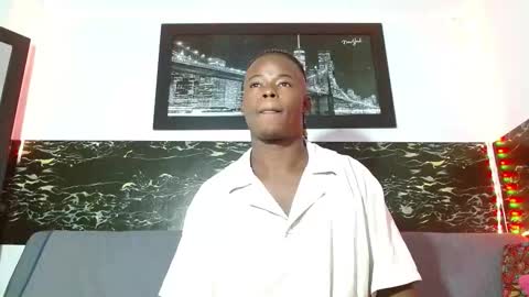 Chris  online show from 10-17-25, 04:31