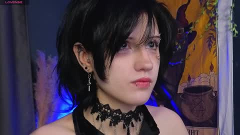 Snapshot of dark_vamp_ chatting on 12-06-24, 08:51 Vamp online show from 12-06-24, 08:51