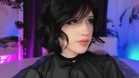 Snapshot of dark_vamp_ chatting on 01-15-25, 10:49 Vamp online show from 01-15-25, 10:49
