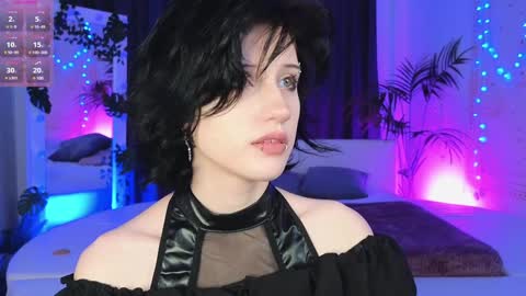 Snapshot of dark_vamp_ chatting on 01-17-25, 11:38 Vamp online show from 01-17-25, 11:38