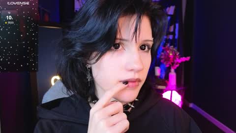 Snapshot of dark_vamp_ chatting on 01-31-25, 02:58 Vamp online show from 01-31-25, 02:58