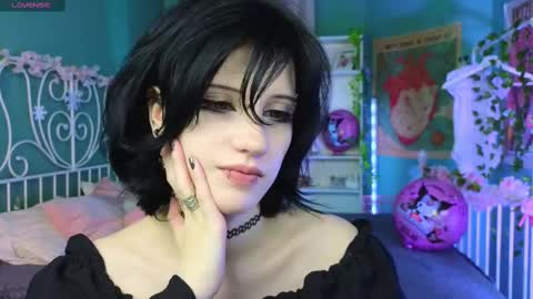 Snapshot of dark_vamp_ chatting on 02-20-25, 08:47 Vamp online show from 02-20-25, 08:47