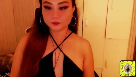 Snapshot of darkbirde chatting on 11-21-25, 03:33 Rose Dawson online show from 11-21-25, 03:33